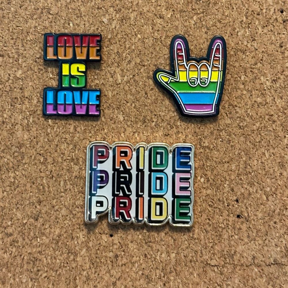 Bundle enamel pride pins